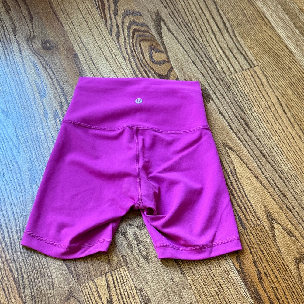 Lululemon Wunder Train Hi Rise Short-6 inch